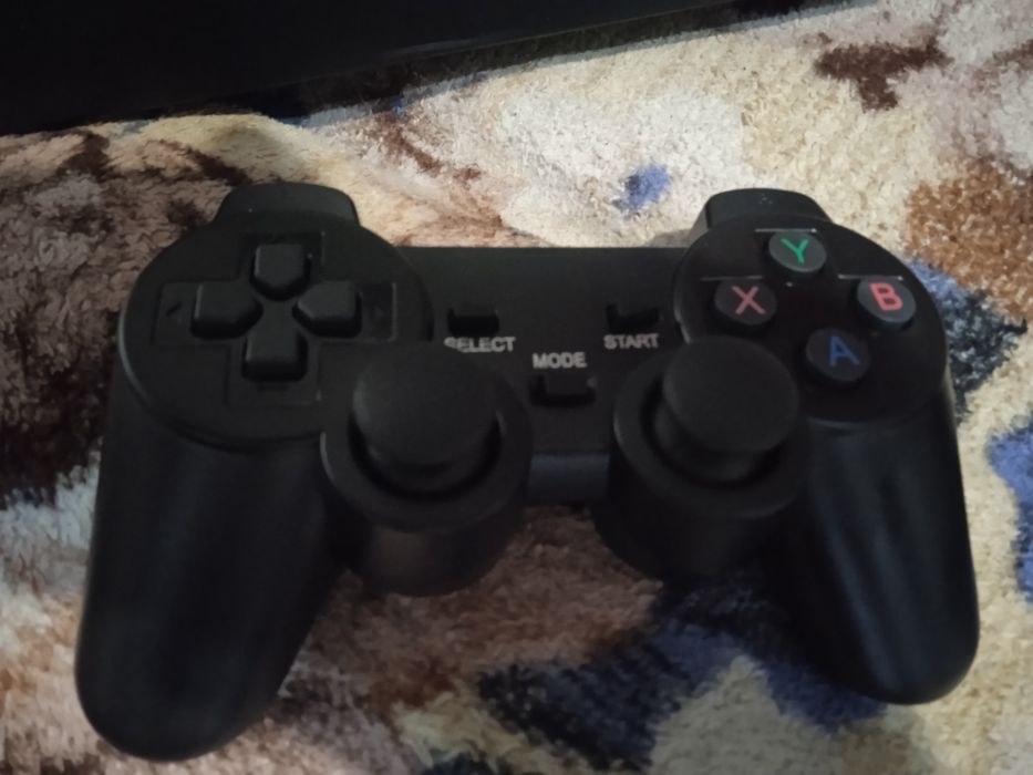 Продам ігрову приставку