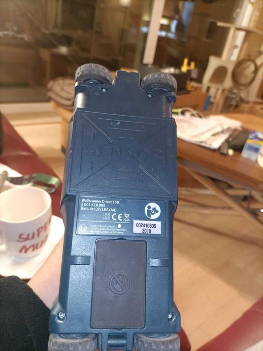 Sprzedam wykrywacz BOSCH Wallscanner D-Tect 150
