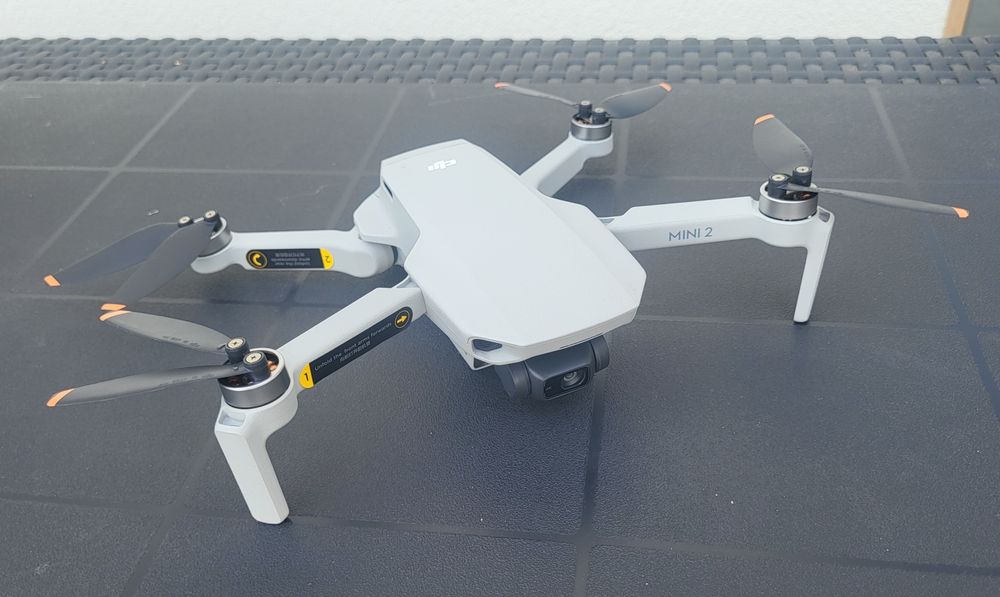 # Dron DJI Mini 2 #Prawie nowy # 2 baterie