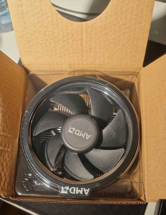 AMD Ryzen 5 2600 + Cooler Wraith Stealth NOVO (nunca usado)