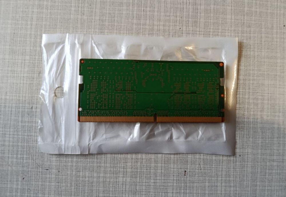 Оперативна пам'ять Micron DDR5 8GB 4800MHz SO-DIMM для ноутбука