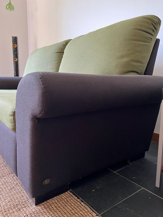 PROMOÇÃO Excelente Sofá 3 lugares super confortável em excelente estad