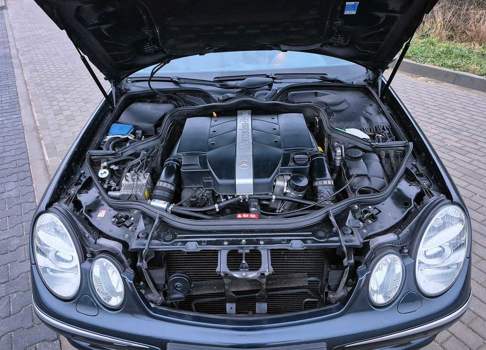 Mercedes-Benz W211 E240 Avantgarde 2.6 benz/gaz LPG zadbany