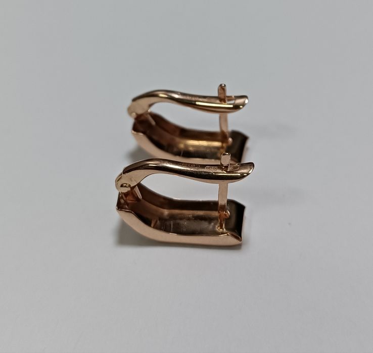 Золоті сережки 1.65г 585