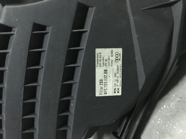 Caixa de filtro de ar Audi A 6 C6 4FH 2.7 TDI allroad