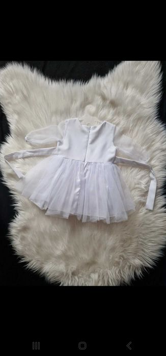 Sukienka na chrzciny 68