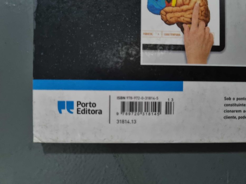 Caderno atividades 8* francês