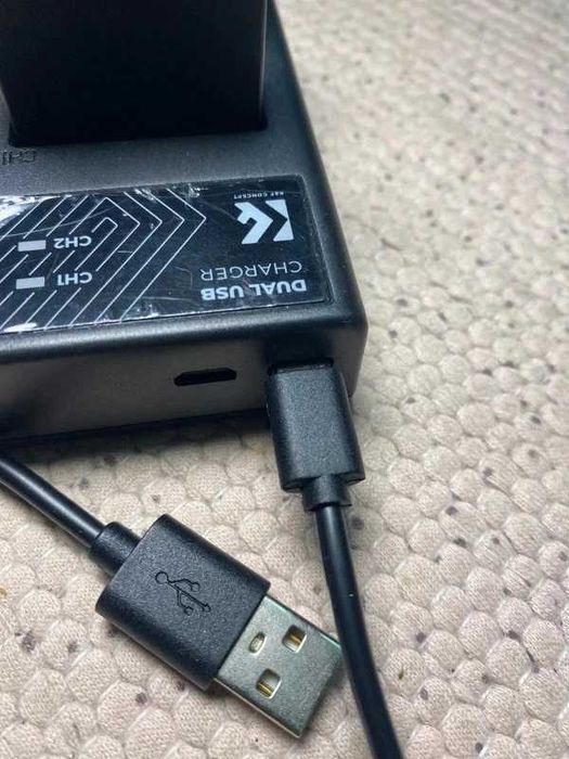 Carregador USB duplo K&F Concept + 2x baterias LP-E10 + cabo - Compatível com Canon-