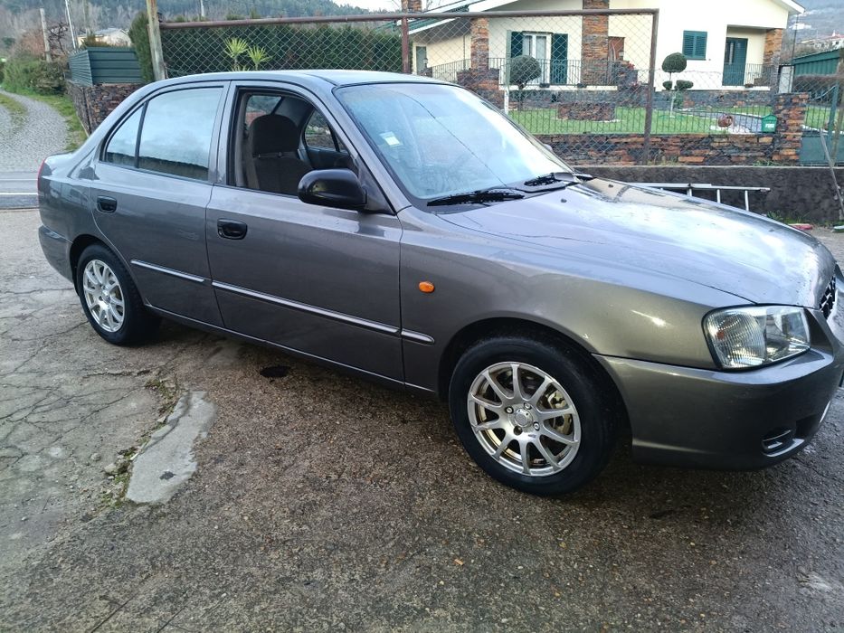 Hyundai accent 1.3