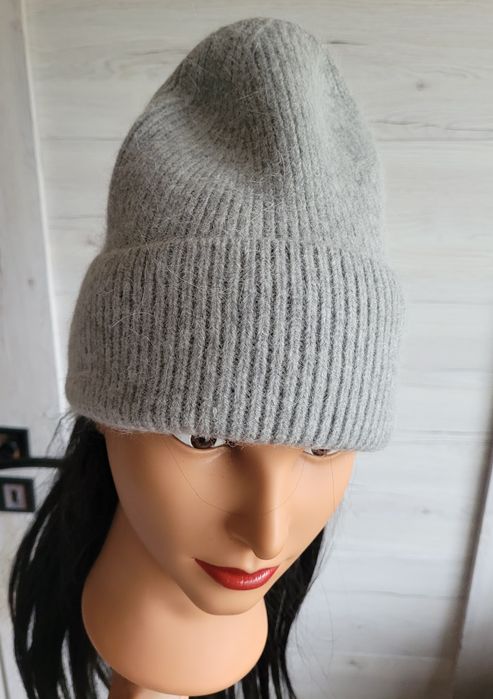 Ciepła czapka z angorą beanie jasnoszara