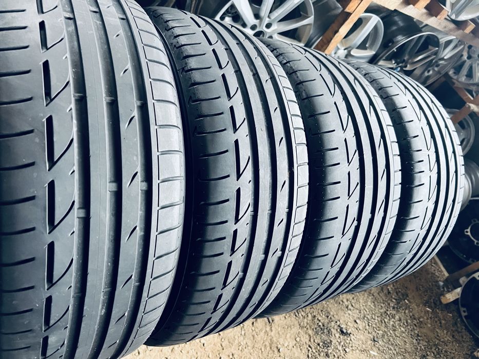 Шини Різноширокі Літні 225 45 18+255 40 18 Bridgestone PotenzaS001 4шт