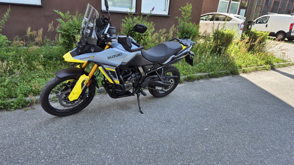 Suzuki V-strom 800DE