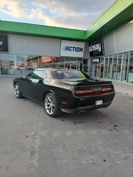 Dodge Challenger