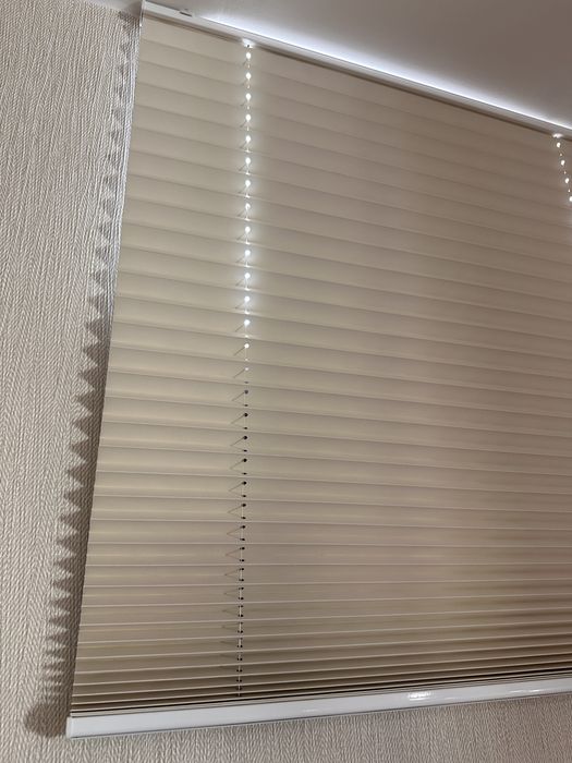 Estore plissado blackout