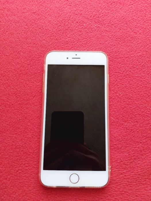 Sprzedam iphone 6s plus wszystko działa plus ladowarka