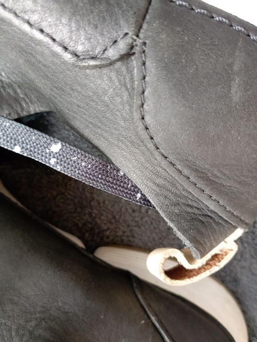 Кросівки красовки натуральна шкіра 38 розмір