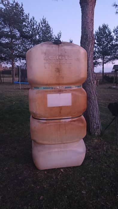 Zbiornik na paliwo 750 litrów