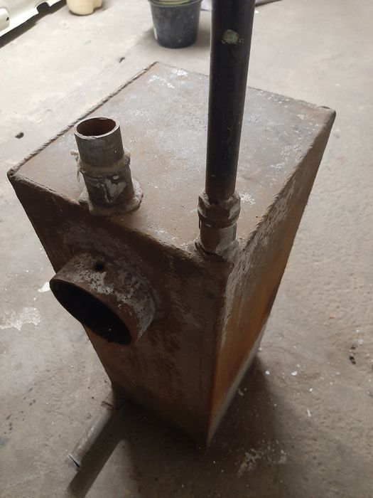 Piecyk koza z płaszczem wodnym