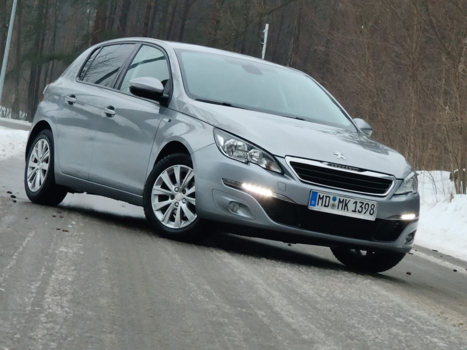Peugeot 308 1.2 Benzyna 130 km Manual Serwis Dwa Klucze Kamera cofania