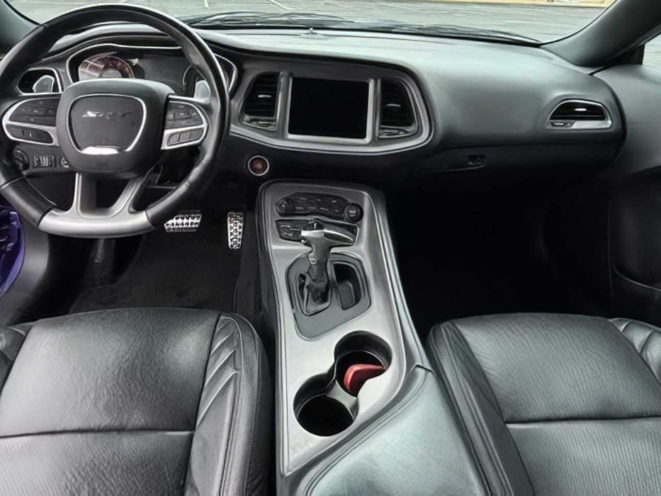 Dodge Challenger SRT Hellcat      2019