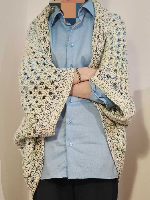 Poncho handmade na szydełku