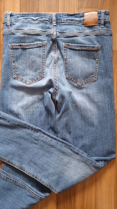 Джинси CUBUS AS. Розмір 28.