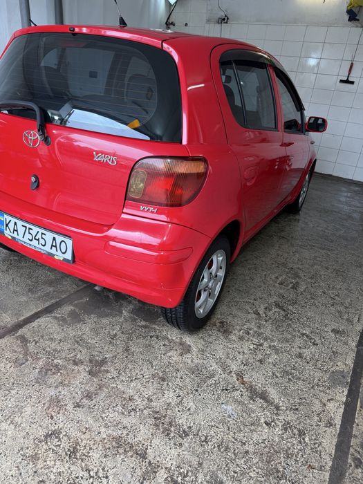 Продам Toyota Yaris