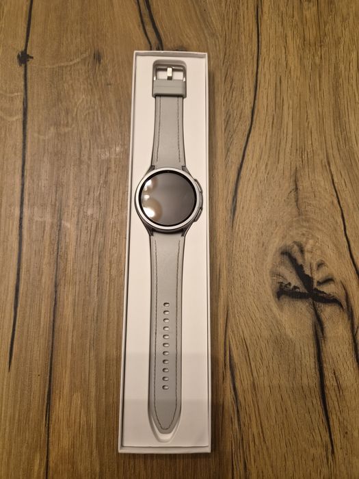 Samsung Galaxy Watch6 Classic LTE 47 mm SM-R965F