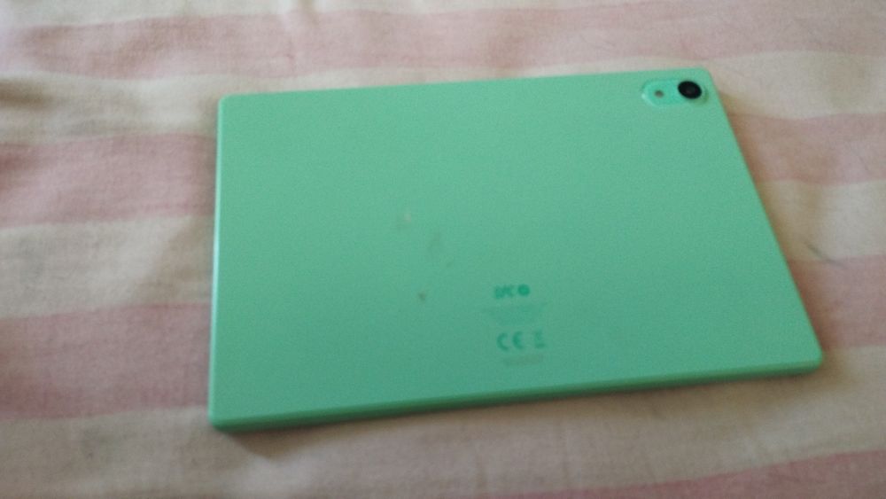 Tablet SPC impecável