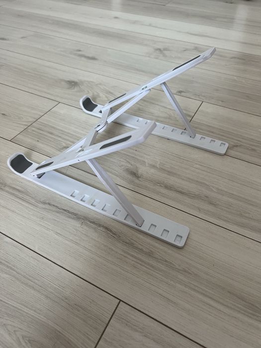 Suporte dobravel para computador e tablet