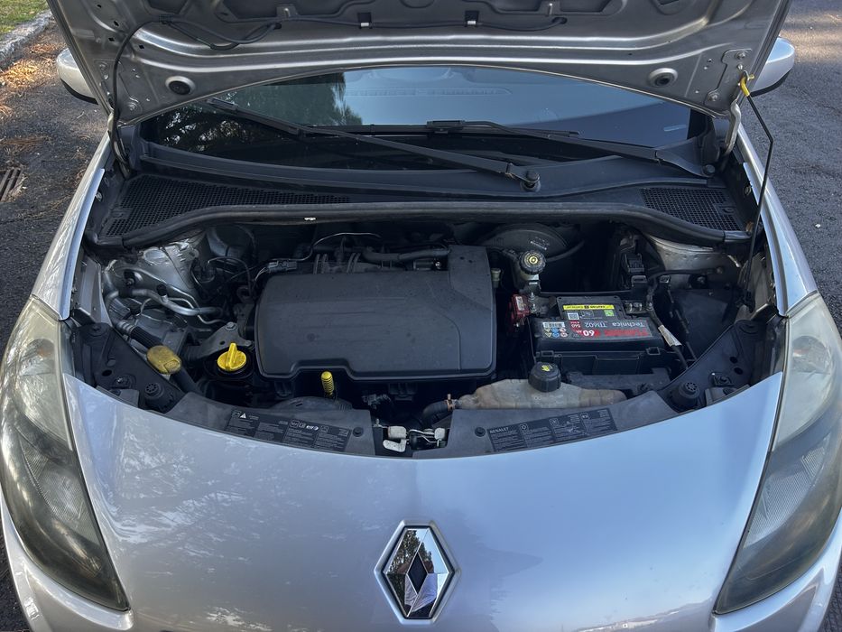 Renault Clio 1.2 16V ( Bom estado )
