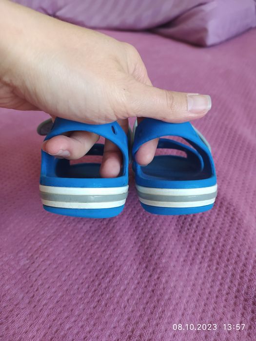 Босоніжки / сандали Crocs c11