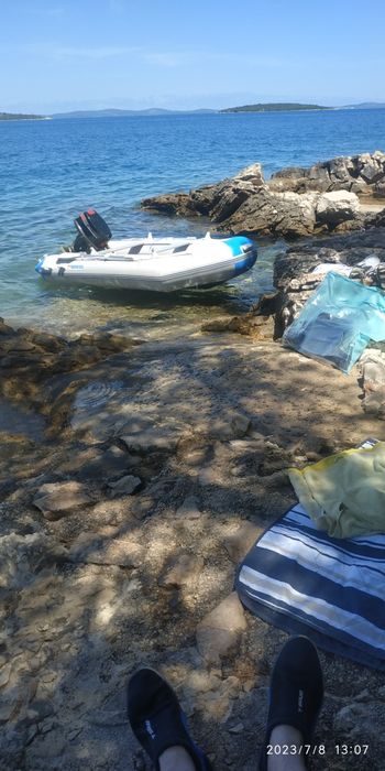 Sprzedam ponton Pro Marine z silnikiem Johnson 25 km