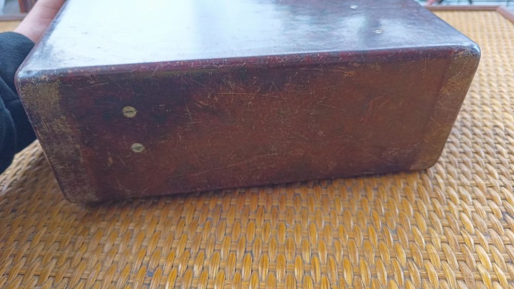 Polski telefon polowy mb43