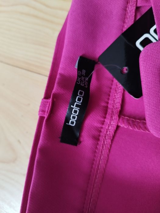 Boohoo Spodnie na każdą okazję S-M