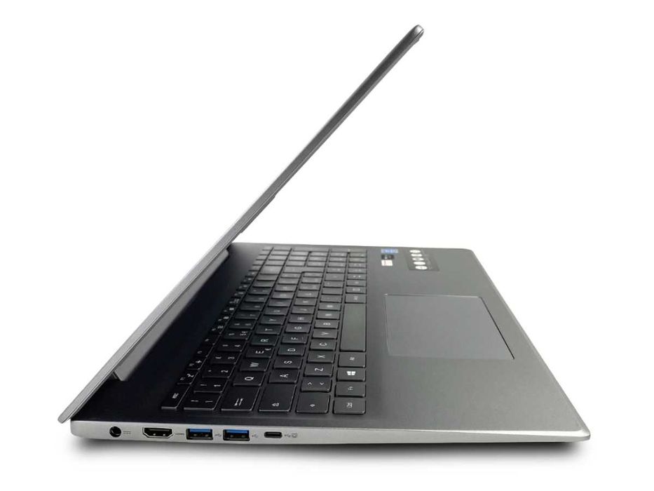 Новий німецький Ультрабук/Intel 4-ядра/8 DDR4/256 SSD/IPS 17.3" FullHD