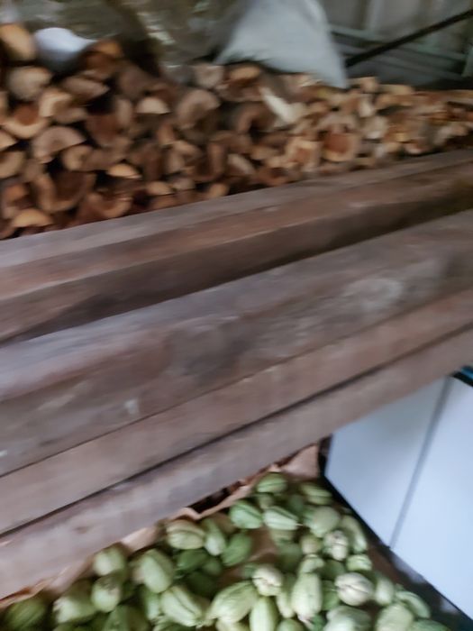 11 barrotes com 2,5 metros de comprimento e 10x10 de largura pinho maciço  seco
