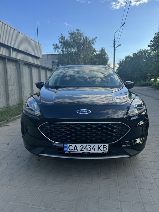 Продам Ford Escape