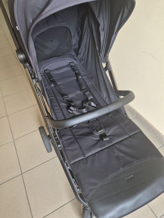 Продам прогулянковий візок Carrello Nova
