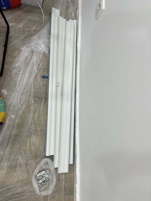 Estore alveolar branco Ikea modelo Hoppvals