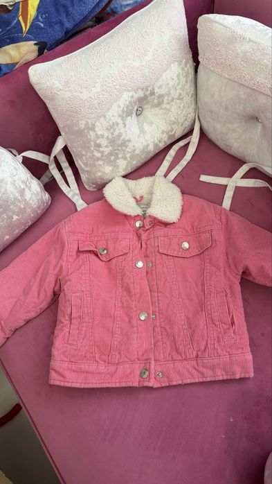 Продам речі для дівчинки 2–3 роки одним лотом