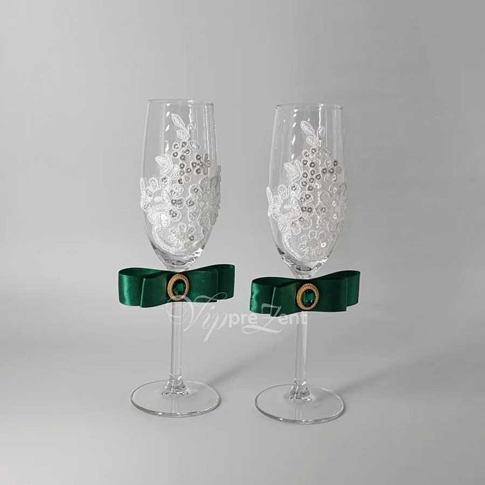 Kolekcja akcesoriów ślubnych "Szmaragdowy szyk"