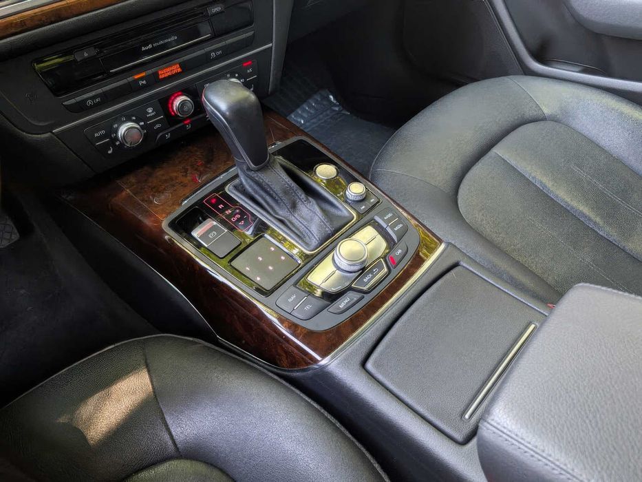 Audi A6 2.0T Premium      2016