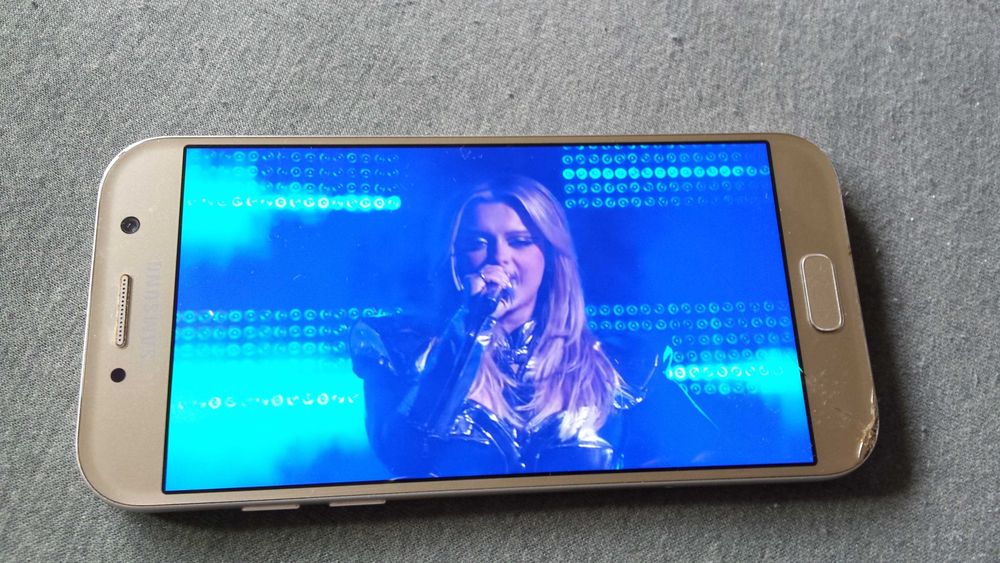 Samsung Galaxy a5 2017 bez simlock peknieta szybka