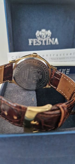 Relógio Festina F16747/1 Castanho