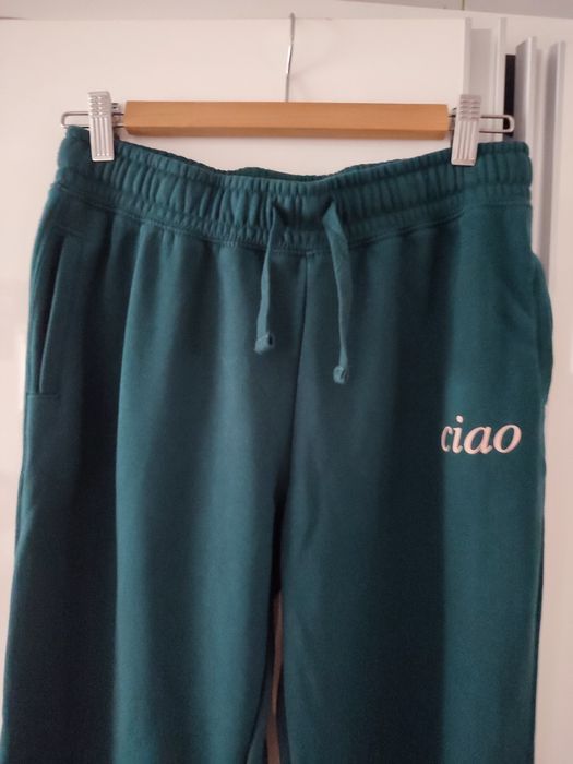 Zielone spodnie dresowe S