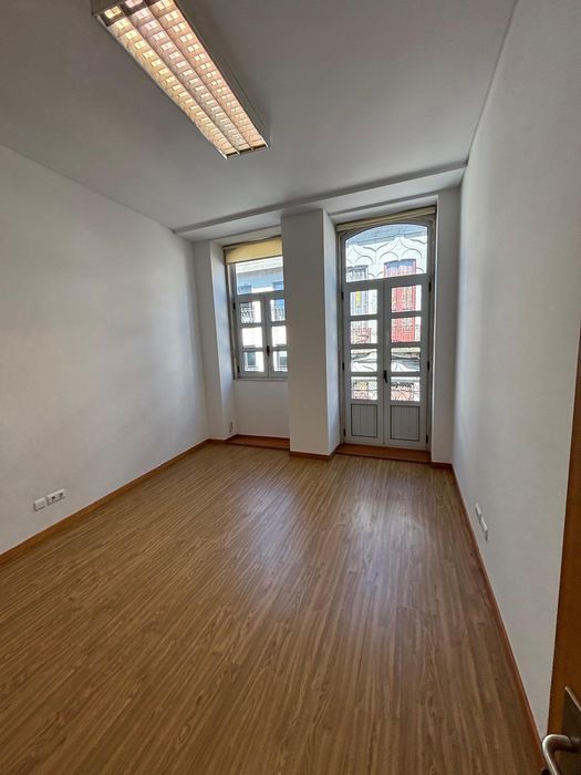 Gabinetes Privados para Massagens | Semana, Quinzena ou Mês | Centro Póvoa de Varzim