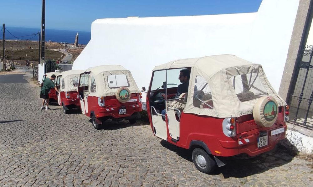 Tuk tuk, Piaggio Ape Calessino