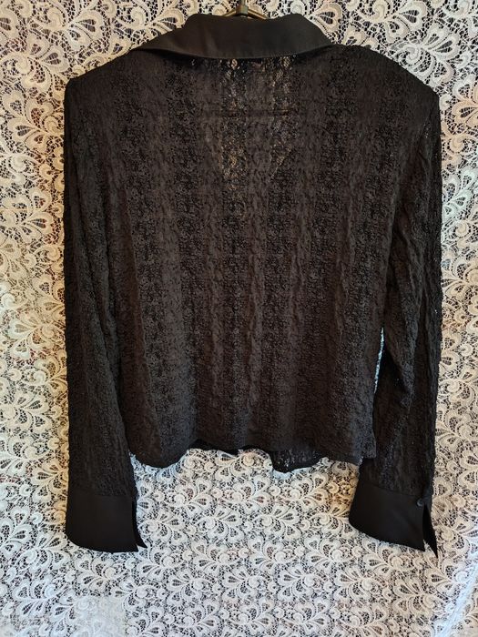 Czarna koronkowa bluzka r.46