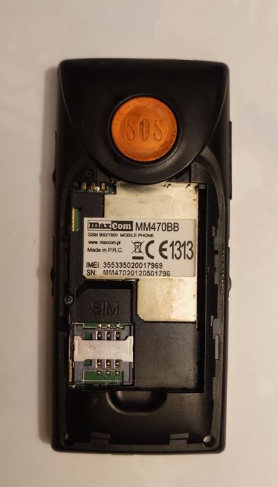 Telefon Maxcom MM470BB dla starszej osoby w dobrym stanie bez baterii